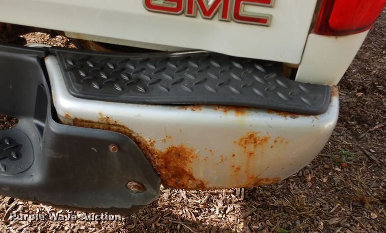 image for item DL6444 2005 GMC Canyon  pickup truck