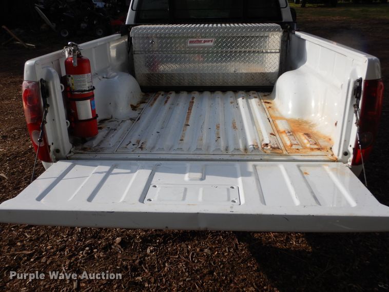 image for item DL6444 2005 GMC Canyon  pickup truck