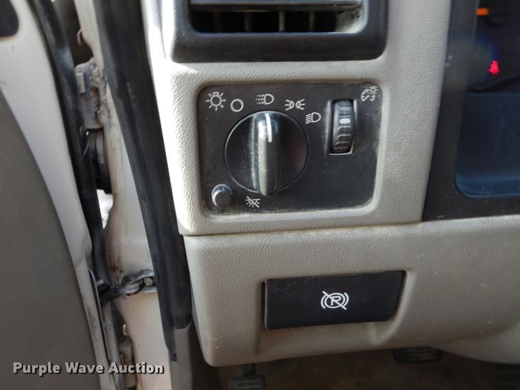 image for item DL6444 2005 GMC Canyon  pickup truck