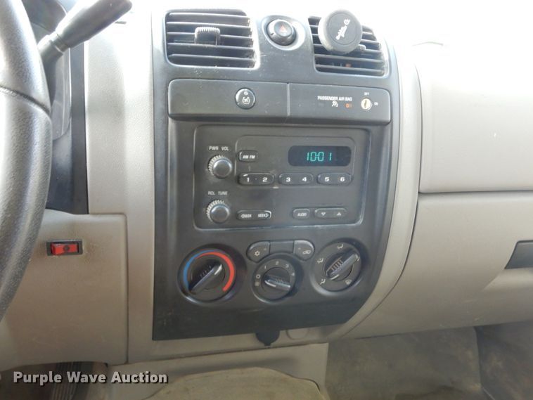 image for item DL6444 2005 GMC Canyon  pickup truck