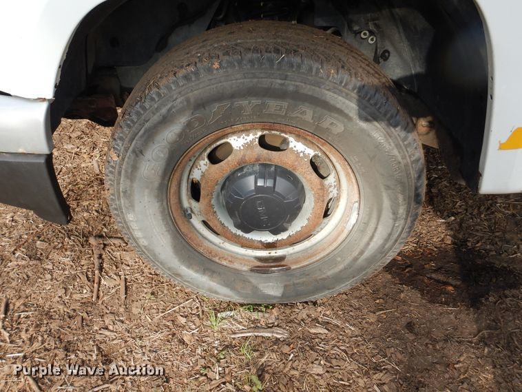 image for item DL6444 2005 GMC Canyon  pickup truck