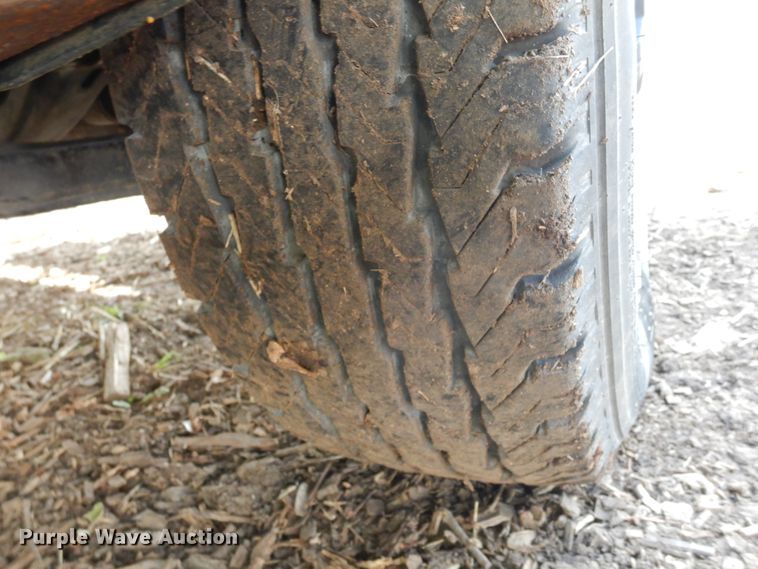 image for item DL6444 2005 GMC Canyon  pickup truck