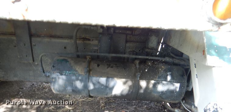 image for item DL6446 1986 GMC C7500  bucket truck