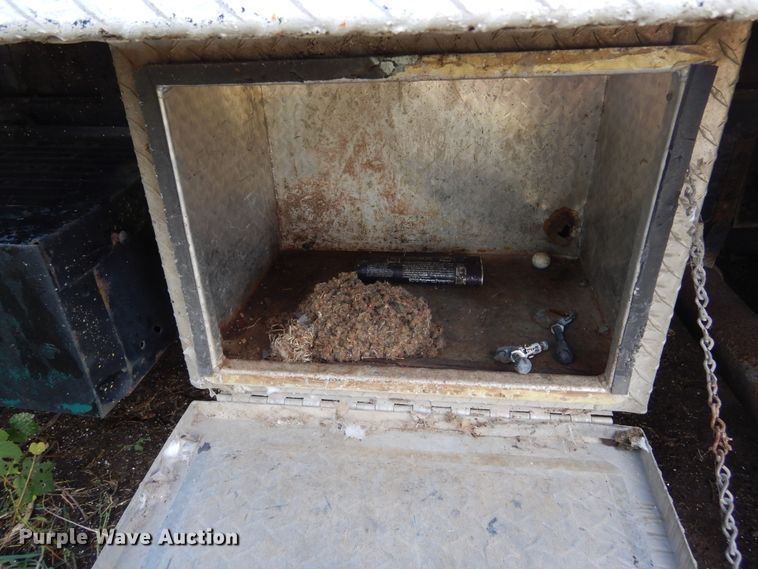 image for item DL6446 1986 GMC C7500  bucket truck