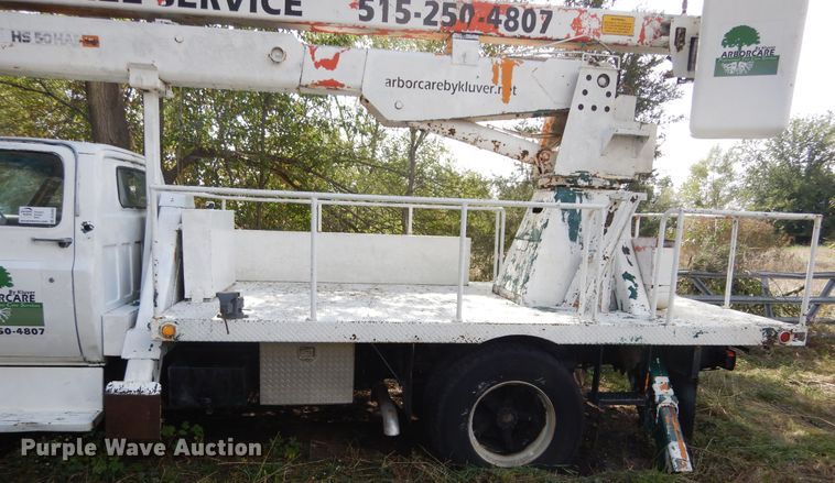 image for item DL6446 1986 GMC C7500  bucket truck
