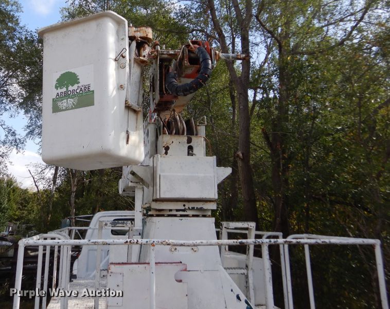 image for item DL6446 1986 GMC C7500  bucket truck