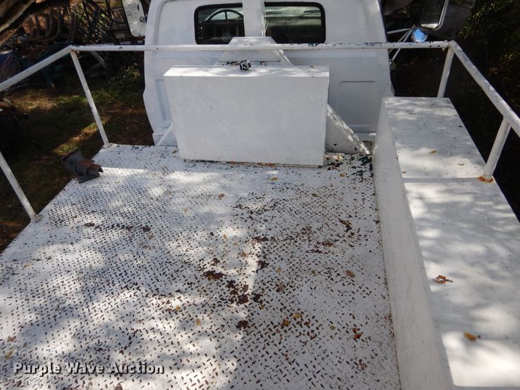 image for item DL6446 1986 GMC C7500  bucket truck