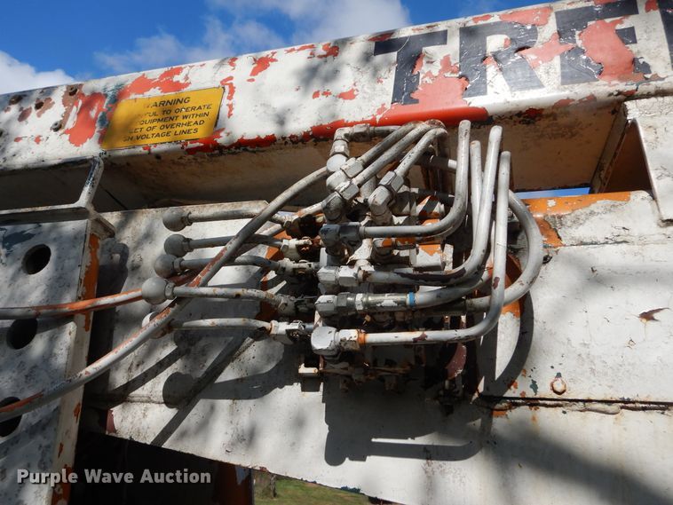 image for item DL6446 1986 GMC C7500  bucket truck