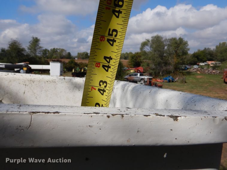 image for item DL6446 1986 GMC C7500  bucket truck