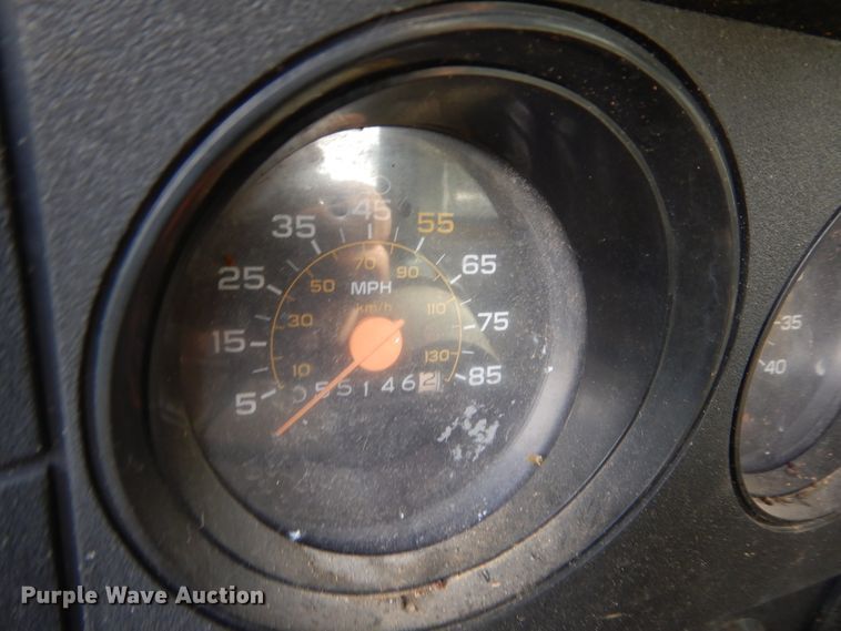 image for item DL6446 1986 GMC C7500  bucket truck