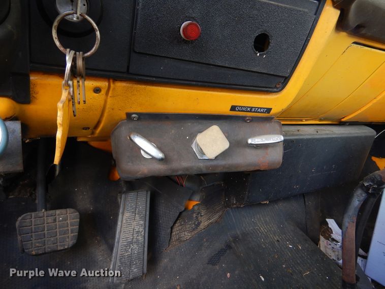 image for item DL6446 1986 GMC C7500  bucket truck