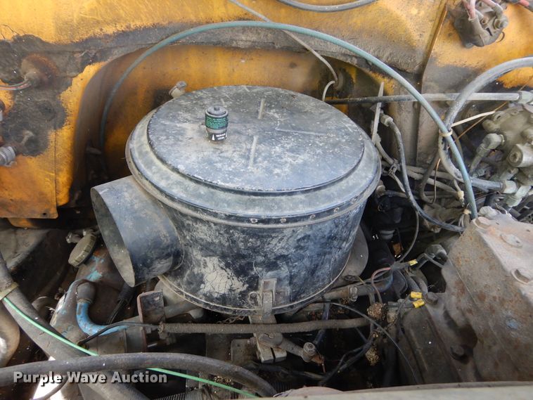 image for item DL6446 1986 GMC C7500  bucket truck