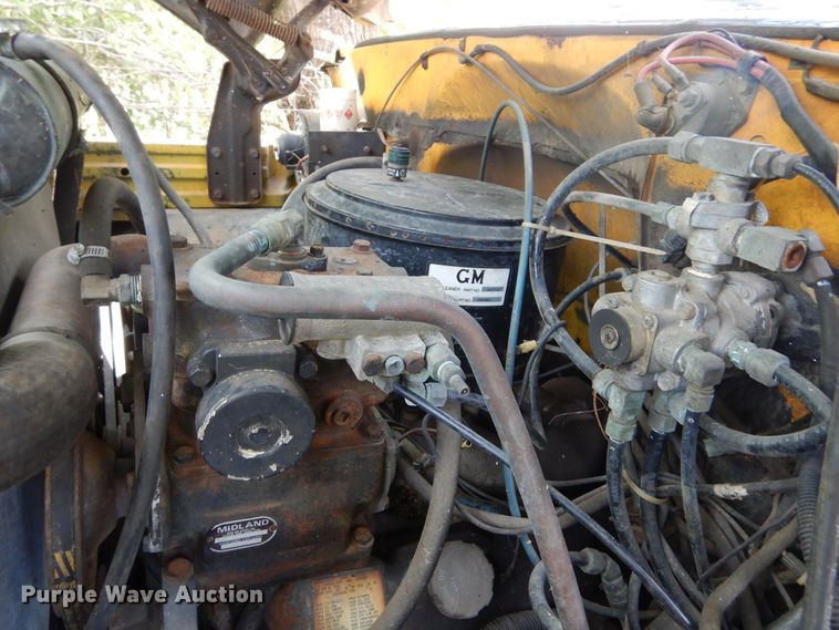 image for item DL6446 1986 GMC C7500  bucket truck