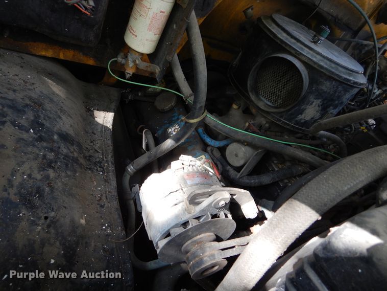 image for item DL6446 1986 GMC C7500  bucket truck