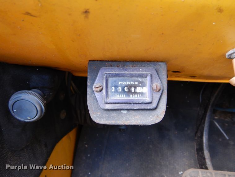 image for item DL6446 1986 GMC C7500  bucket truck