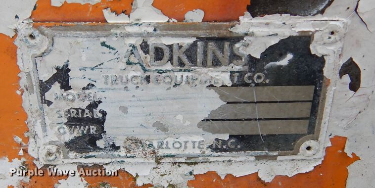 image for item DL6446 1986 GMC C7500  bucket truck