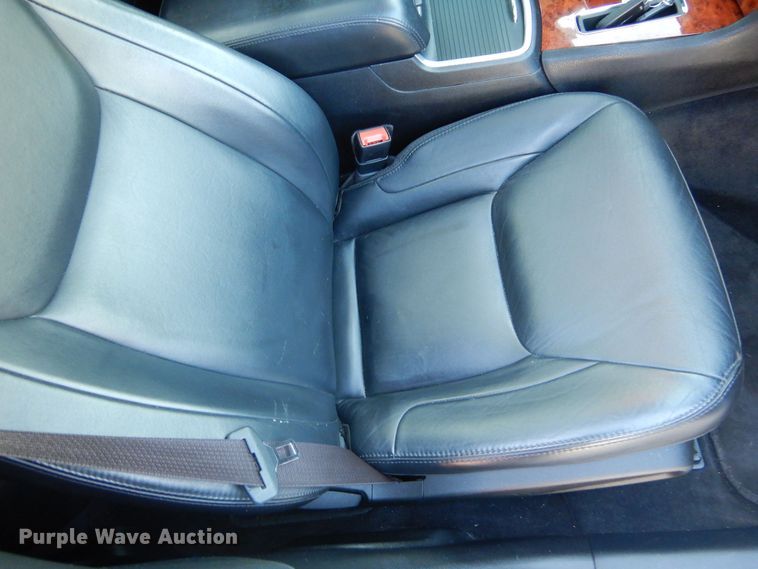 image for item DL6449 2014 Chrysler 300S