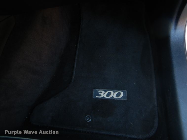 image for item DL6449 2014 Chrysler 300S