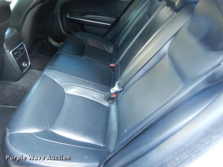 image for item DL6449 2014 Chrysler 300S