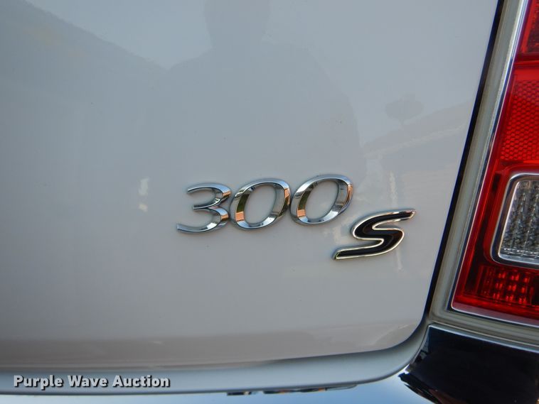 image for item DL6449 2014 Chrysler 300S