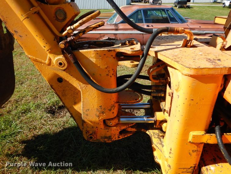image for item DM0639 Case 580B  backhoe