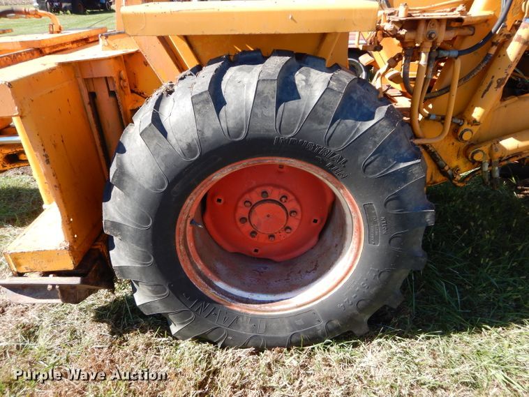 image for item DM0639 Case 580B  backhoe