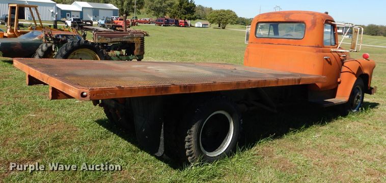 image for item DM0642 1956 International S162  dump flatbed truck