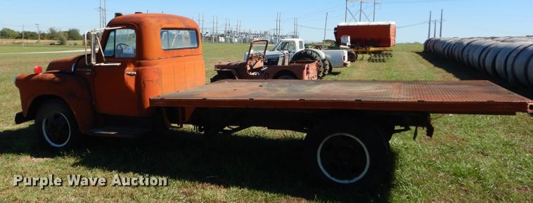 image for item DM0642 1956 International S162  dump flatbed truck