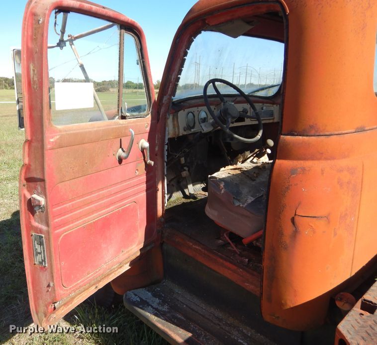 image for item DM0642 1956 International S162  dump flatbed truck