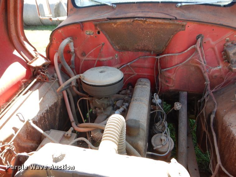 image for item DM0642 1956 International S162  dump flatbed truck