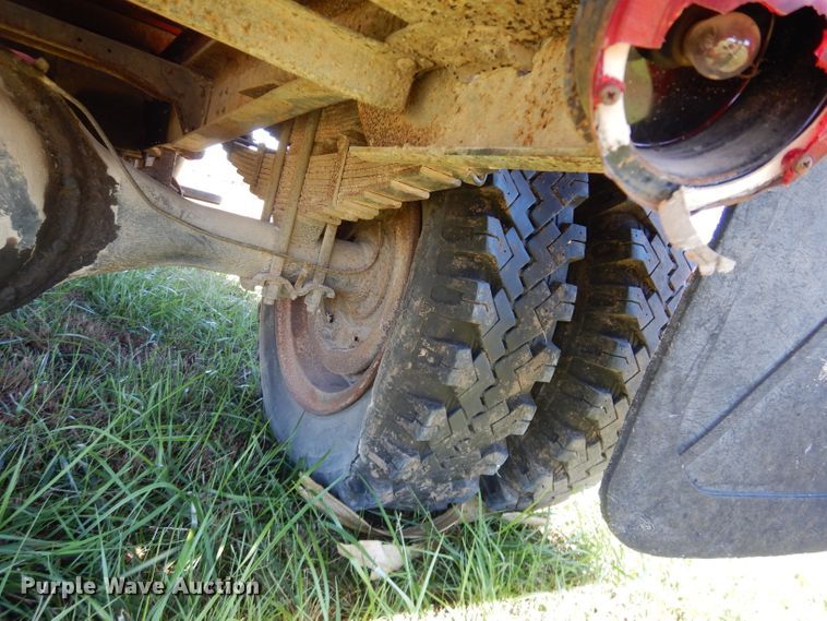 image for item DM0642 1956 International S162  dump flatbed truck