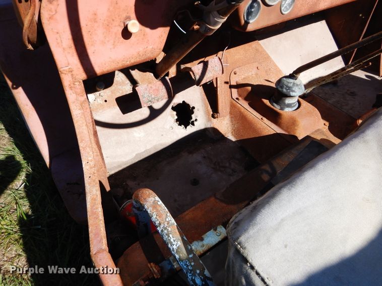 image for item DM0643 1952 Jeep Willys