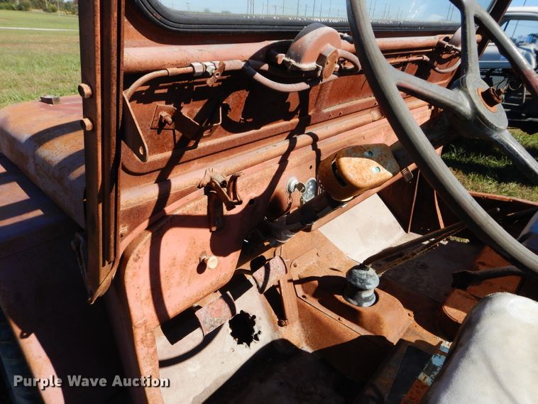 image for item DM0643 1952 Jeep Willys