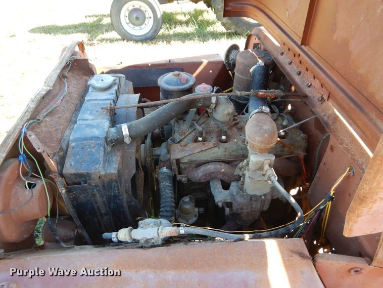 image for item DM0643 1952 Jeep Willys