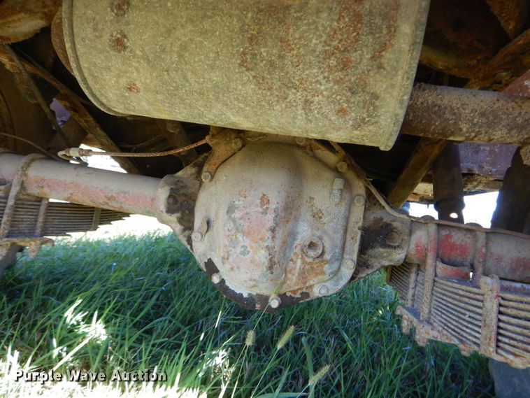 image for item DM0643 1952 Jeep Willys