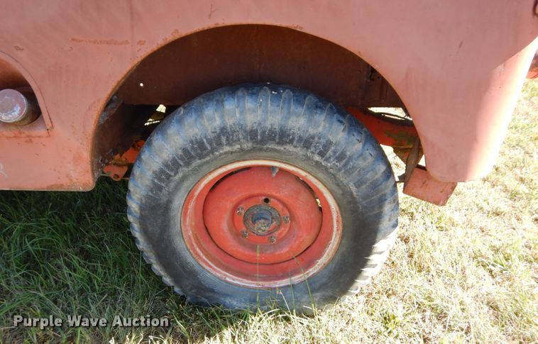 image for item DM0643 1952 Jeep Willys