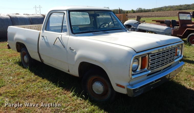 image for item DM0645 1978 Dodge 100  pickup truck