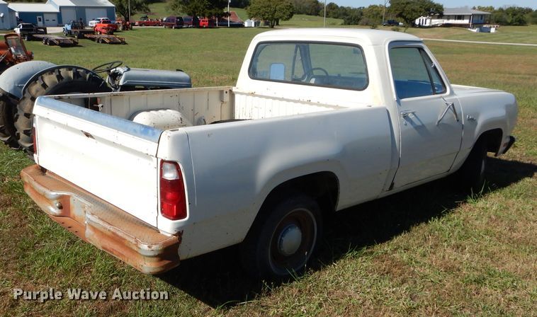 image for item DM0645 1978 Dodge 100  pickup truck