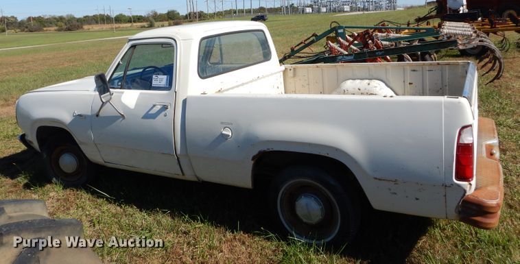 image for item DM0645 1978 Dodge 100  pickup truck