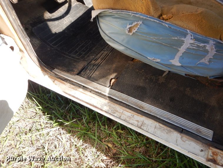 image for item DM0645 1978 Dodge 100  pickup truck