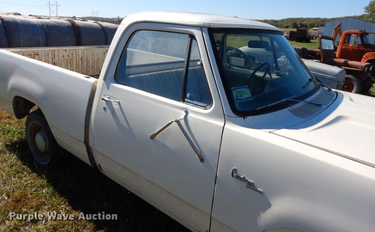 image for item DM0645 1978 Dodge 100  pickup truck