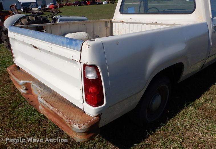image for item DM0645 1978 Dodge 100  pickup truck