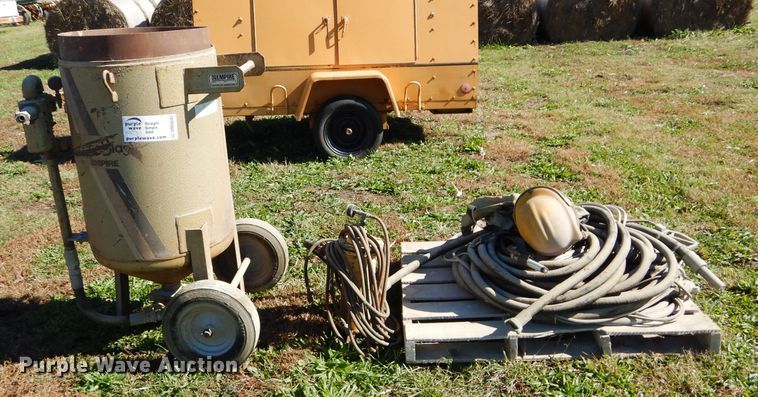 image for item DM0647 Empire Super 650  sand blaster