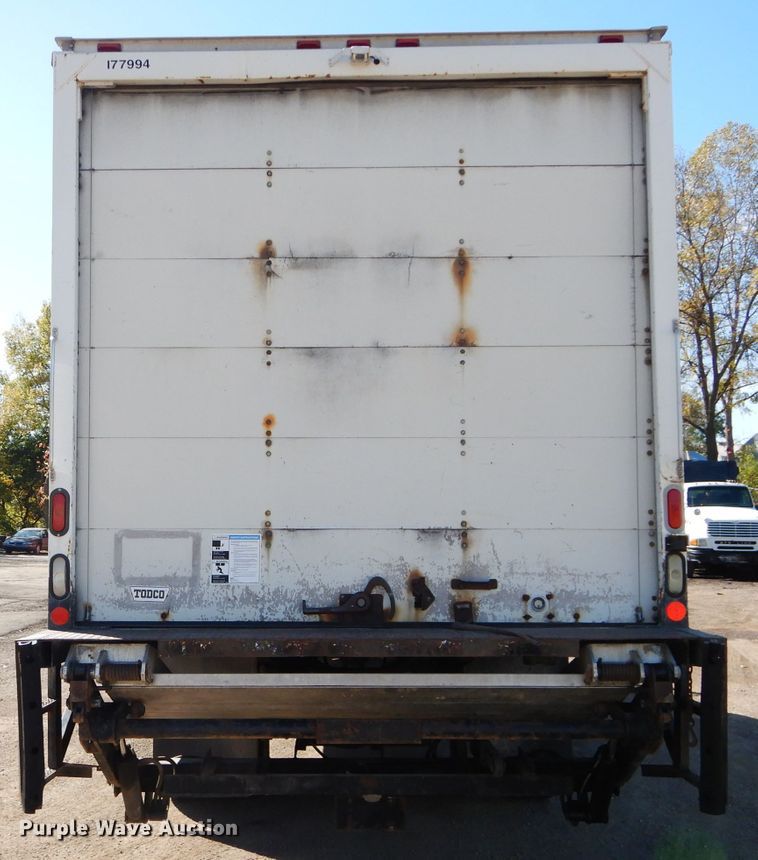 image for item DM0655 2013 International 4300  box truck