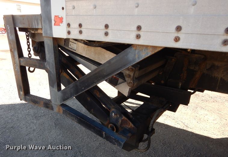 image for item DM0655 2013 International 4300  box truck