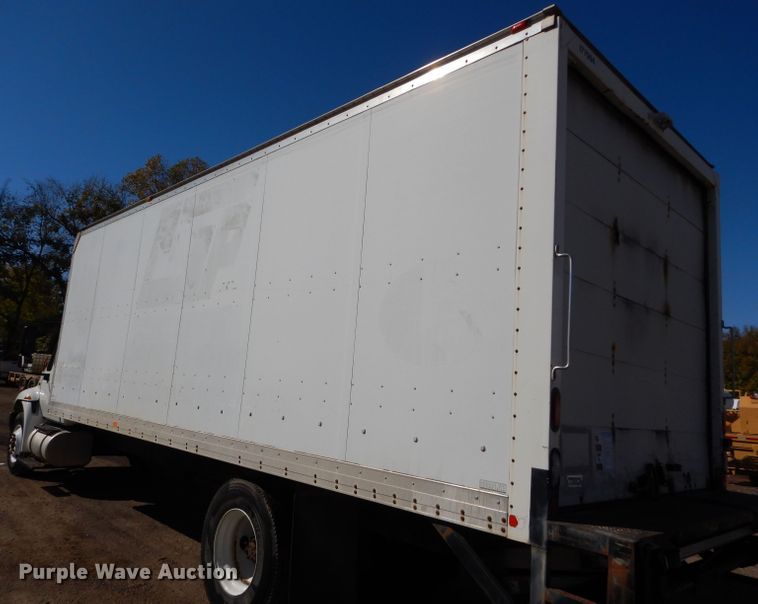 image for item DM0655 2013 International 4300  box truck