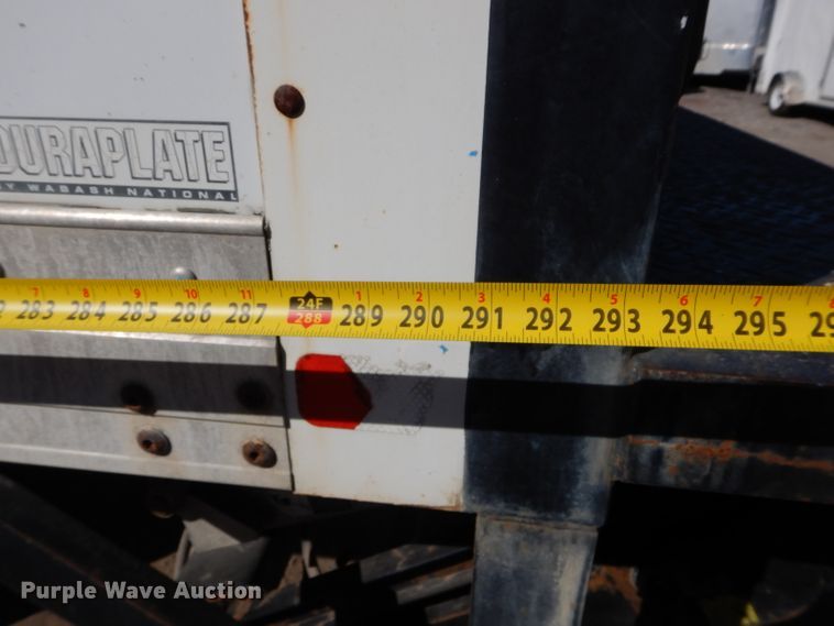 image for item DM0655 2013 International 4300  box truck