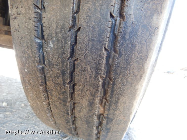 image for item DM0655 2013 International 4300  box truck