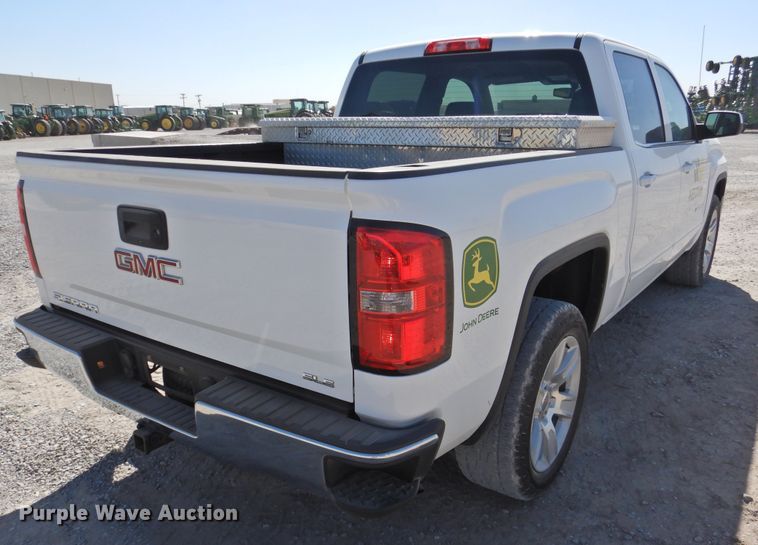 image for item DN0004 2014 GMC Sierra 1500  Crew Cab pickup truck