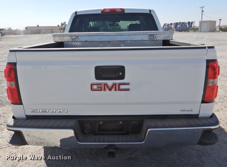 image for item DN0004 2014 GMC Sierra 1500  Crew Cab pickup truck